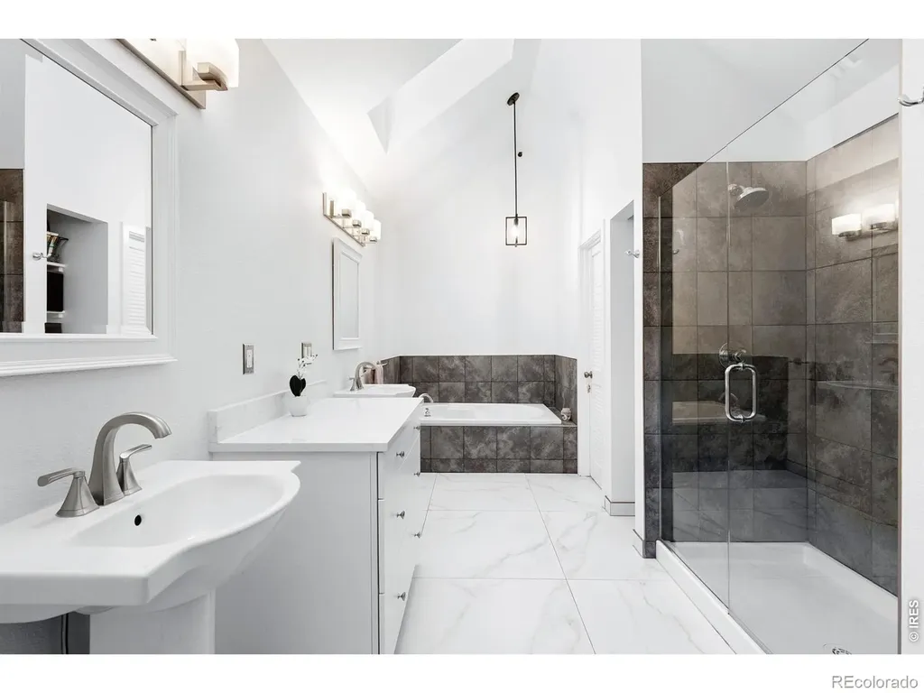 553 Pearl Street Boulder CO 80302