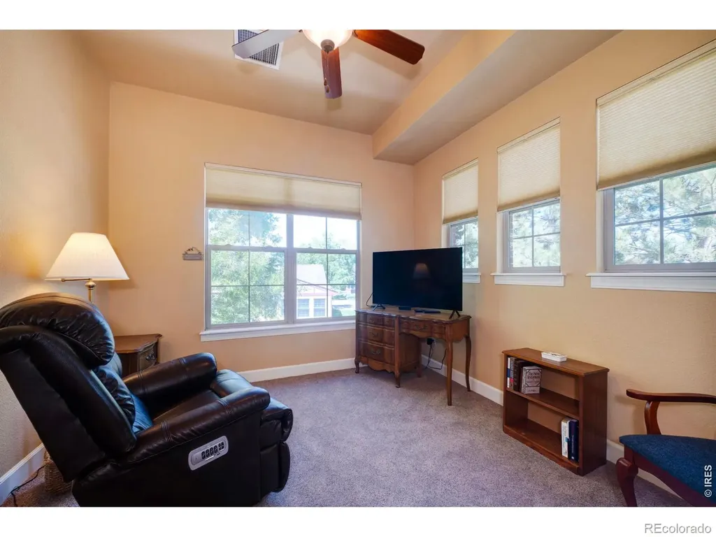 1379 Charles Drive Longmont CO 80503