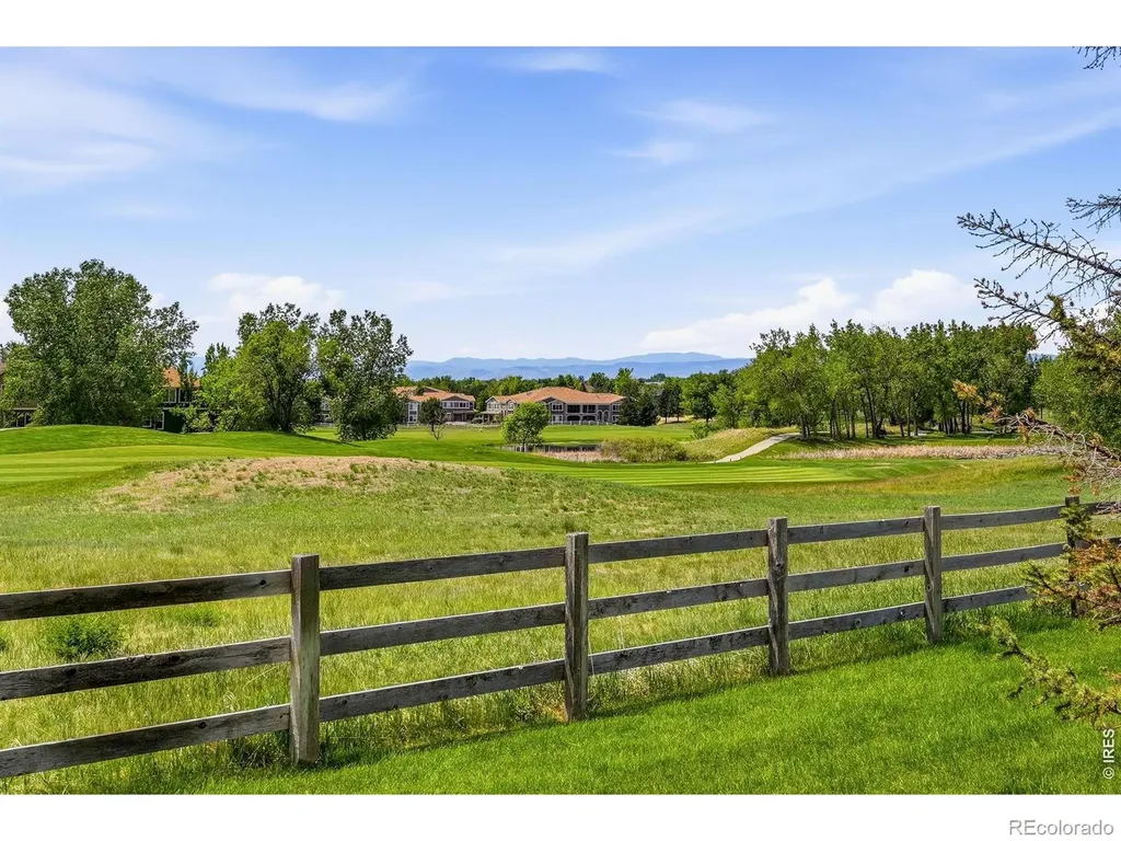 3302 Molly Lane Broomfield CO 80023