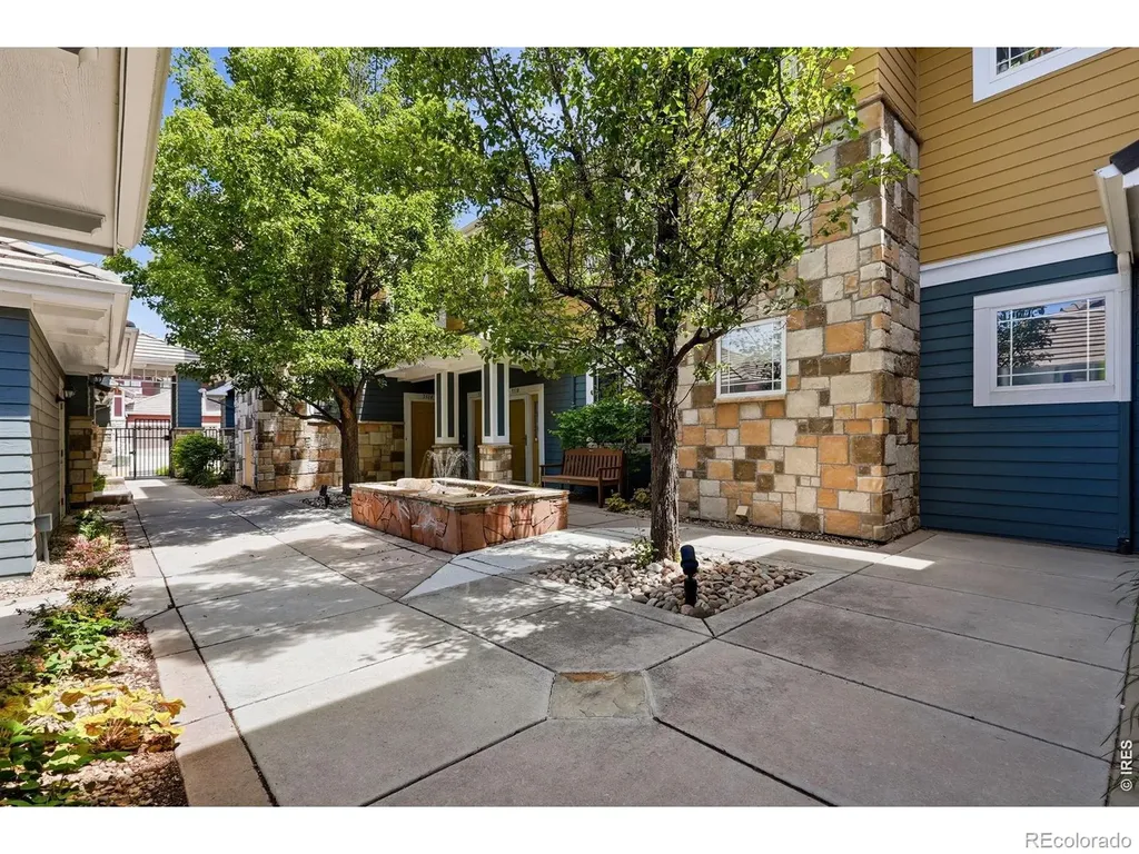 3302 Molly Lane Broomfield CO 80023