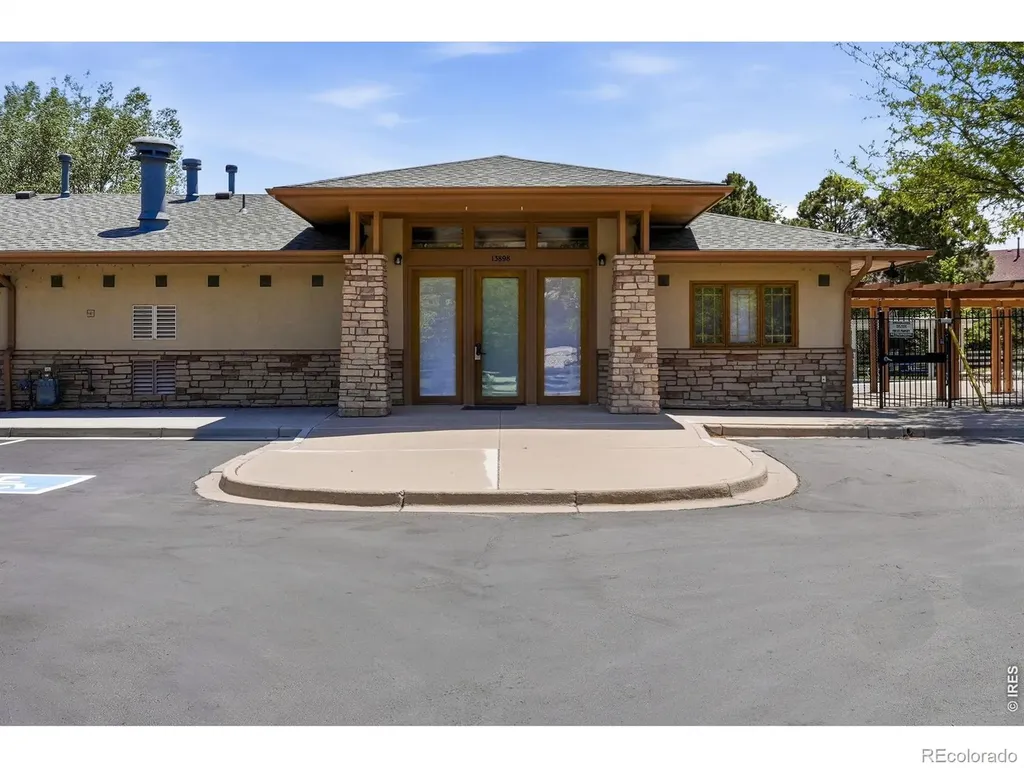 3302 Molly Lane Broomfield CO 80023