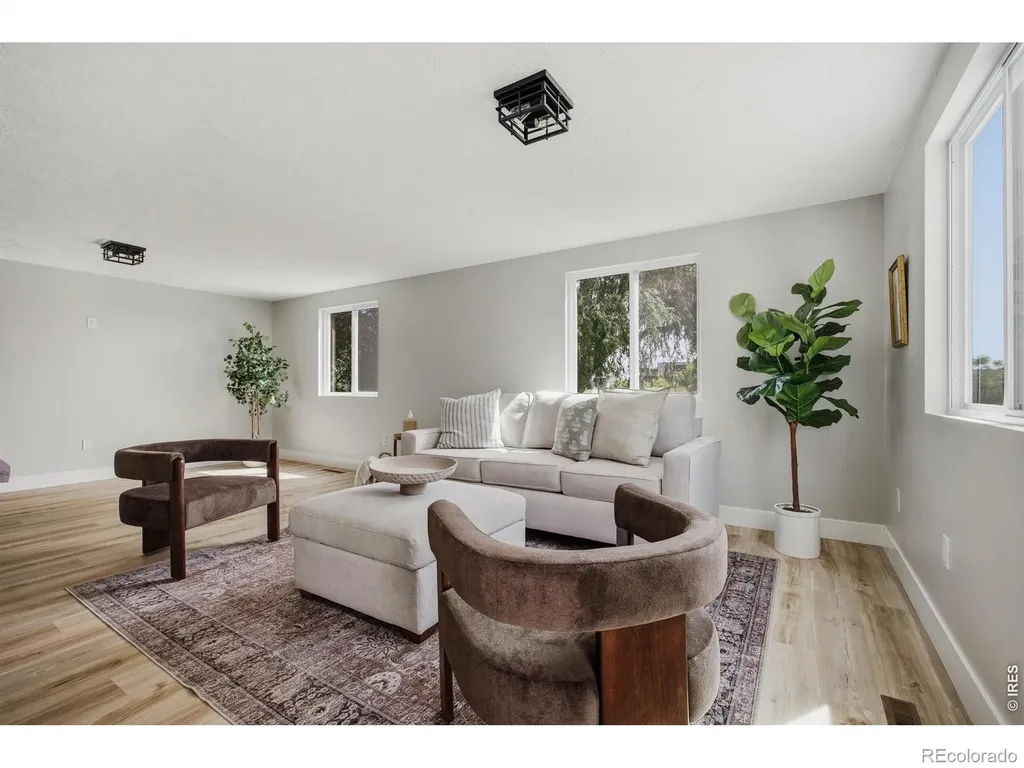 829 Independence Drive Longmont CO 80504