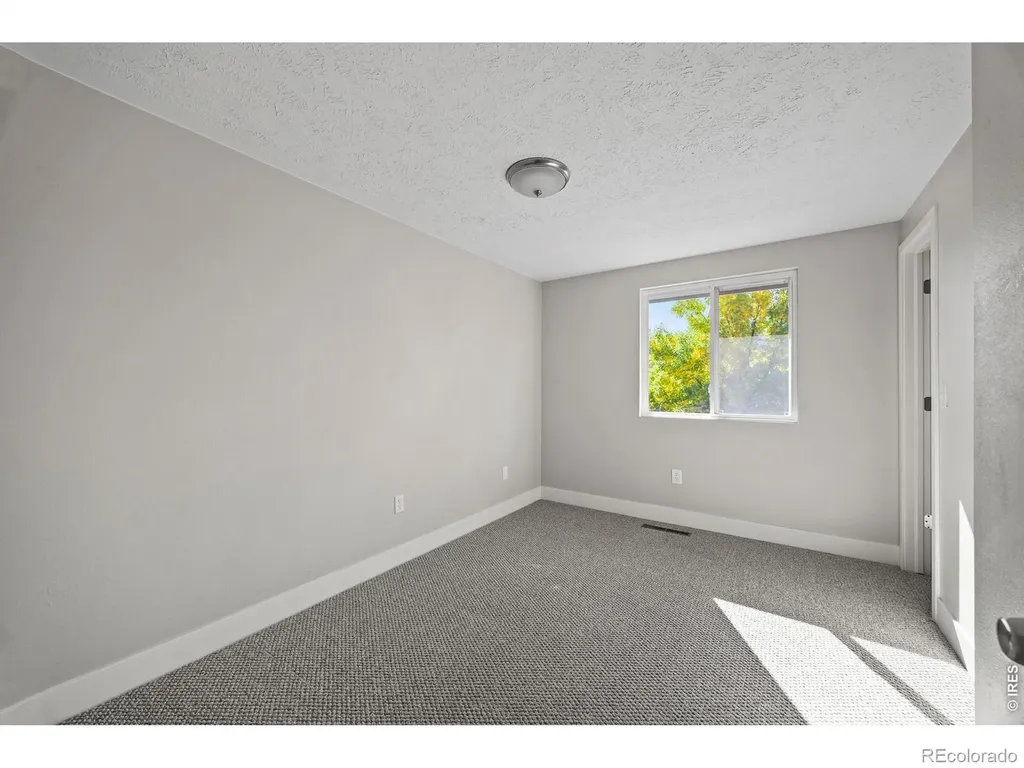 829 Independence Drive Longmont CO 80504
