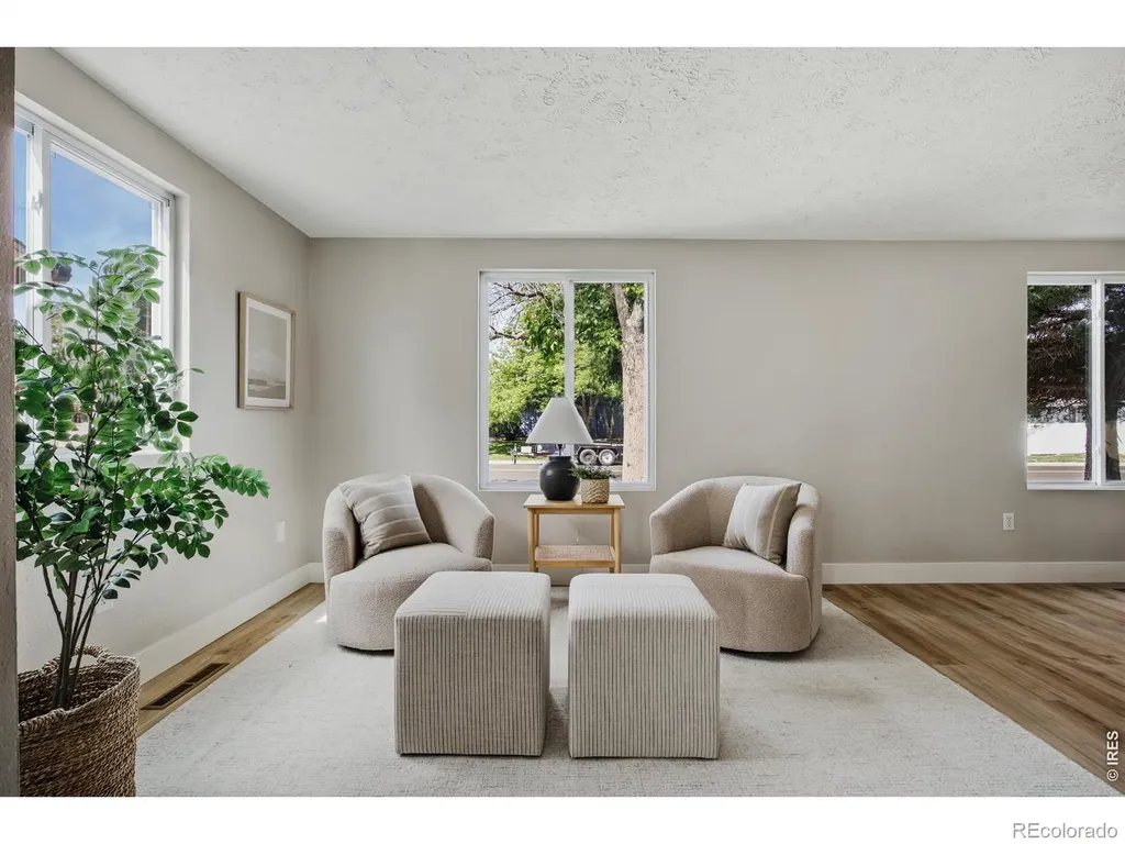 829 Independence Drive Longmont CO 80504