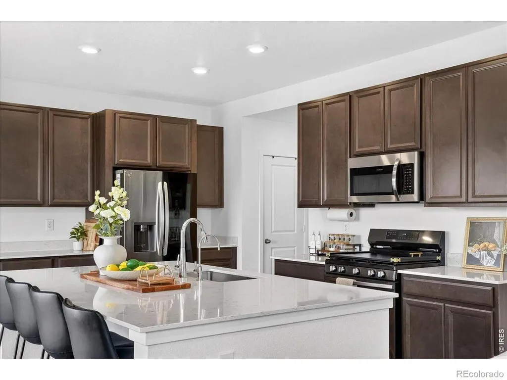 10271 Tucson Street Commerce City CO 80022