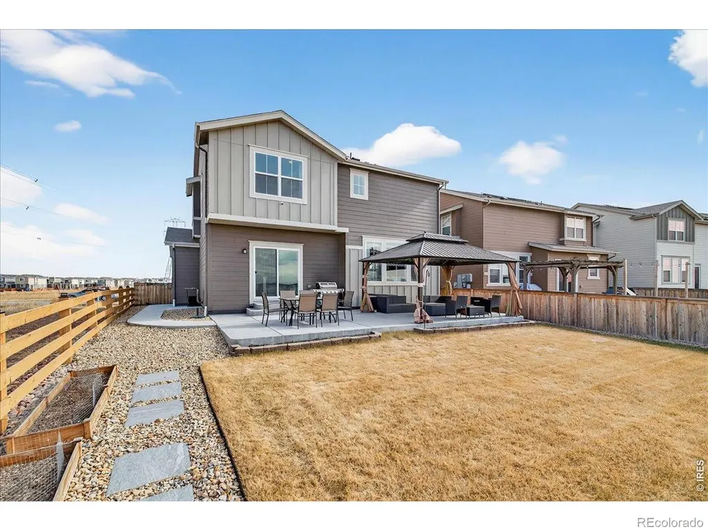 10271 Tucson Street Commerce City CO 80022