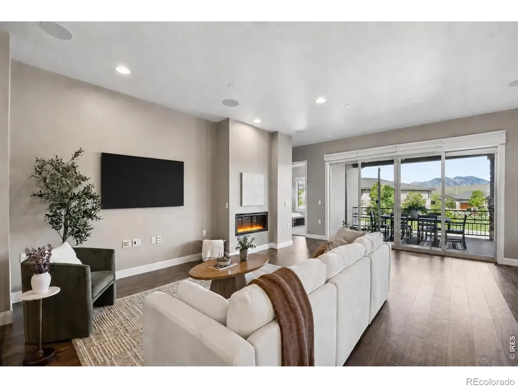 2911 Calmante Avenue Superior CO 80027