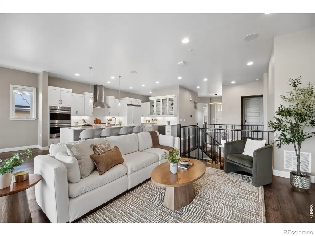 2911 Calmante Avenue Superior CO 80027