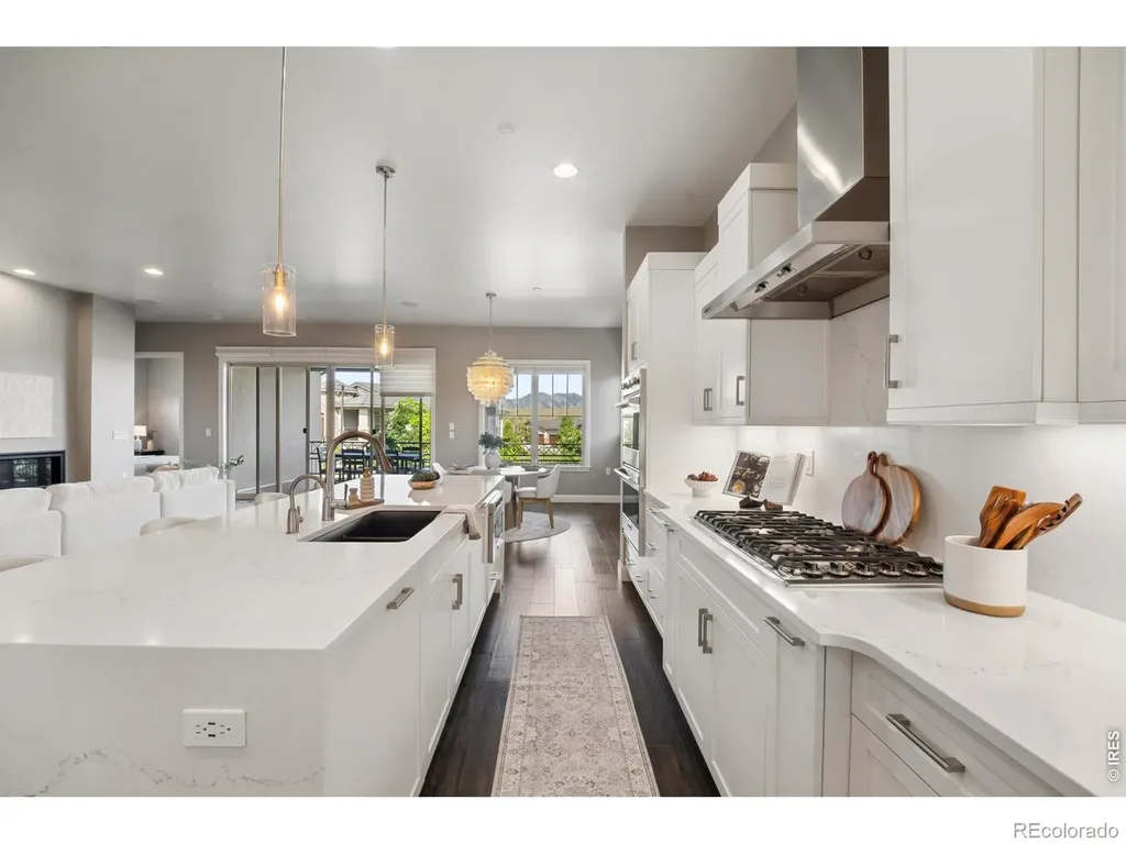 2911 Calmante Avenue Superior CO 80027