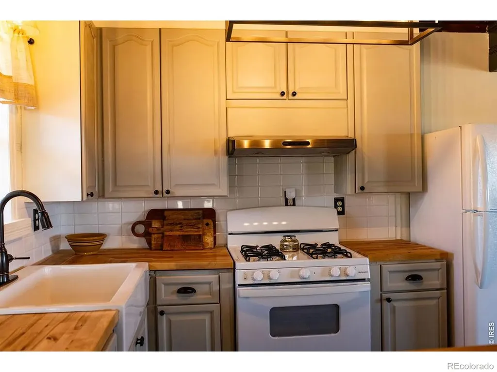 218 Pershing Street Grover CO 80729