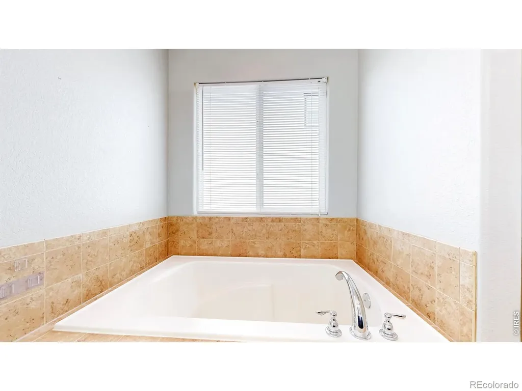 6821 Sequoia Street Frederick CO 80530