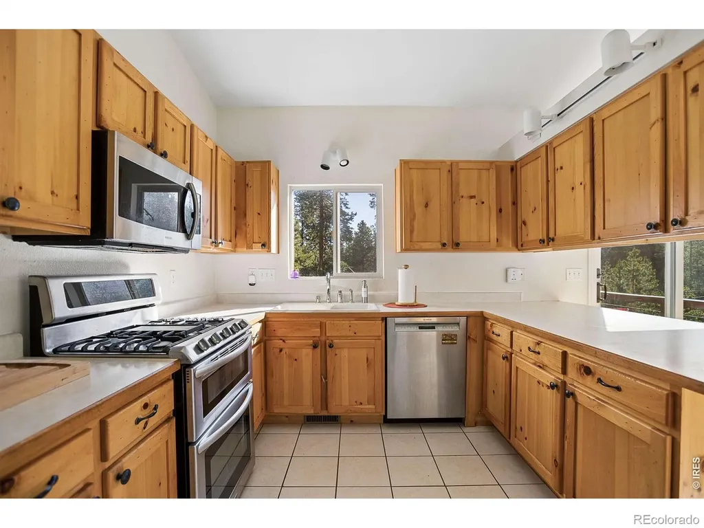 610 Meadowlake Drive Black Hawk CO 80422