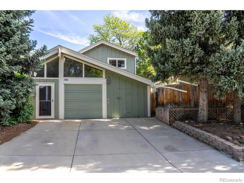 2365 Juniper Avenue Boulder CO 80304