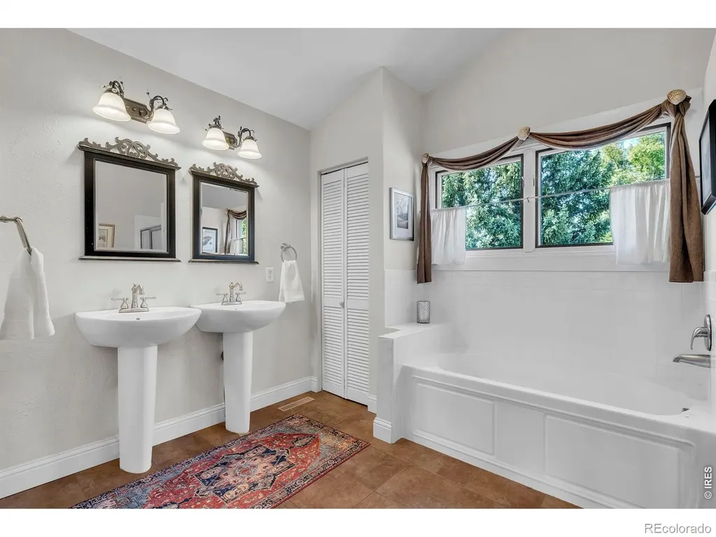 2365 Juniper Avenue Boulder CO 80304