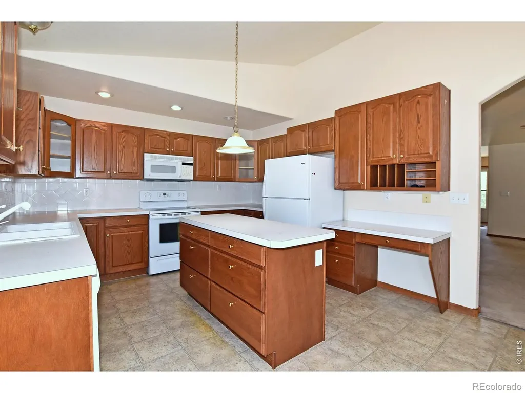 907 N 4th Street Johnstown CO 80534