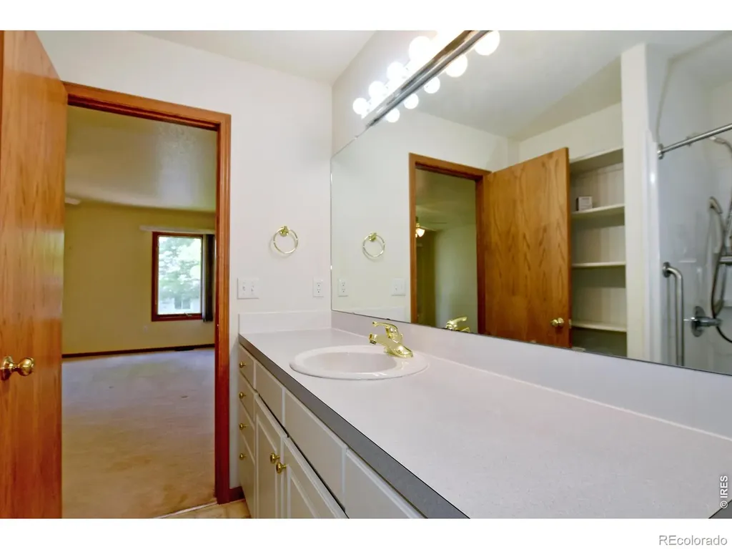 907 N 4th Street Johnstown CO 80534