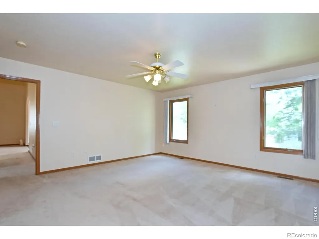 907 N 4th Street Johnstown CO 80534