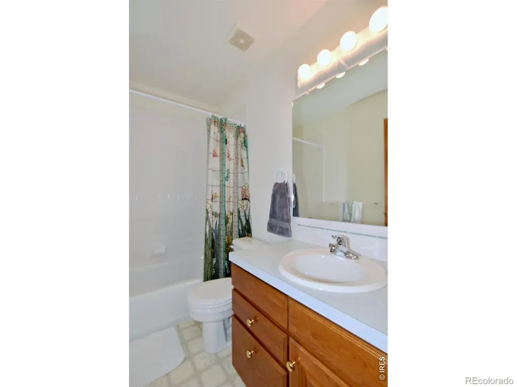 907 N 4th Street Johnstown CO 80534