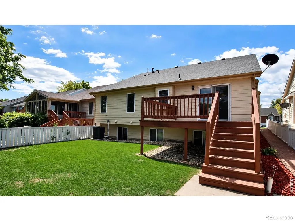 907 N 4th Street Johnstown CO 80534
