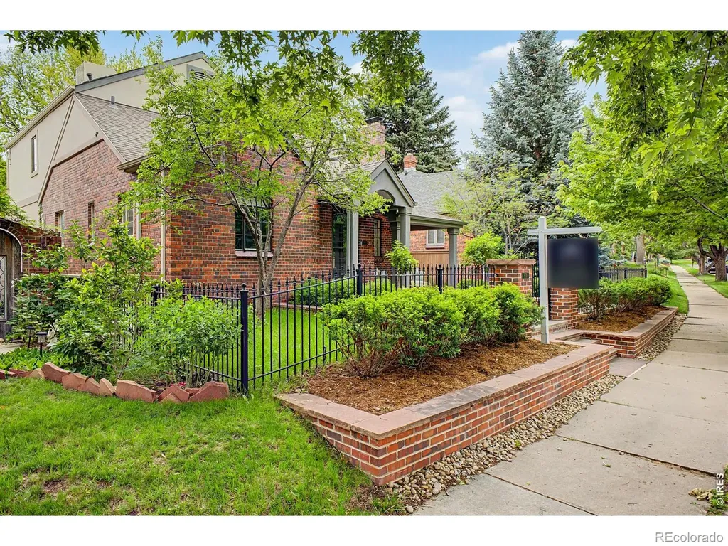 910 S Euclid Way Denver CO 80209