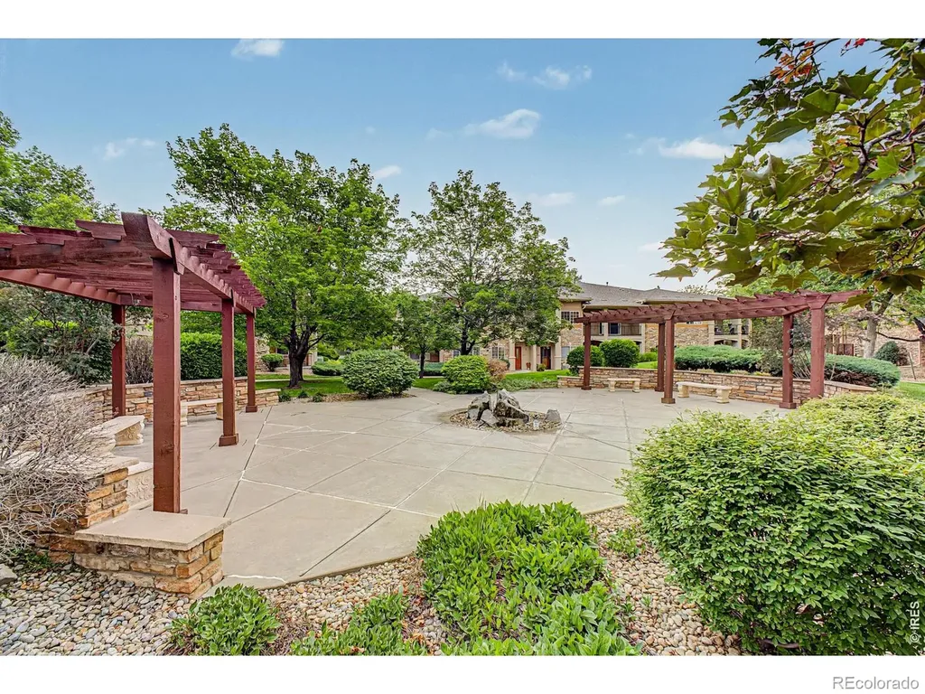 1703 Whitehall Drive Longmont CO 80504