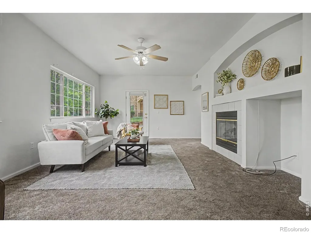 1703 Whitehall Drive Longmont CO 80504