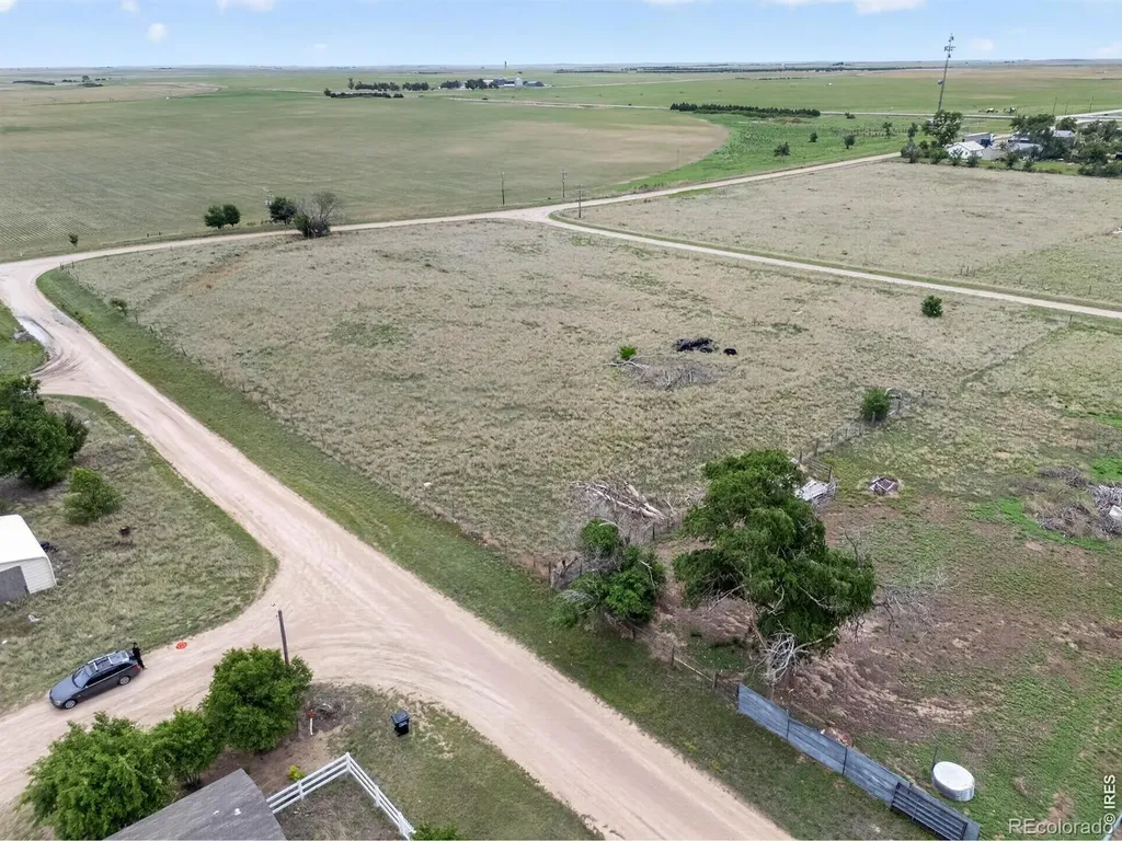 512 E Curtis Street Eckley CO 80727
