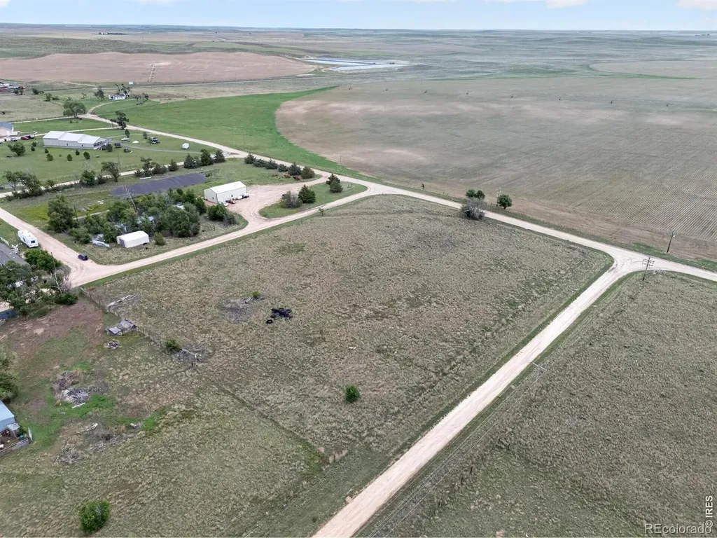 512 E Curtis Street Eckley CO 80727