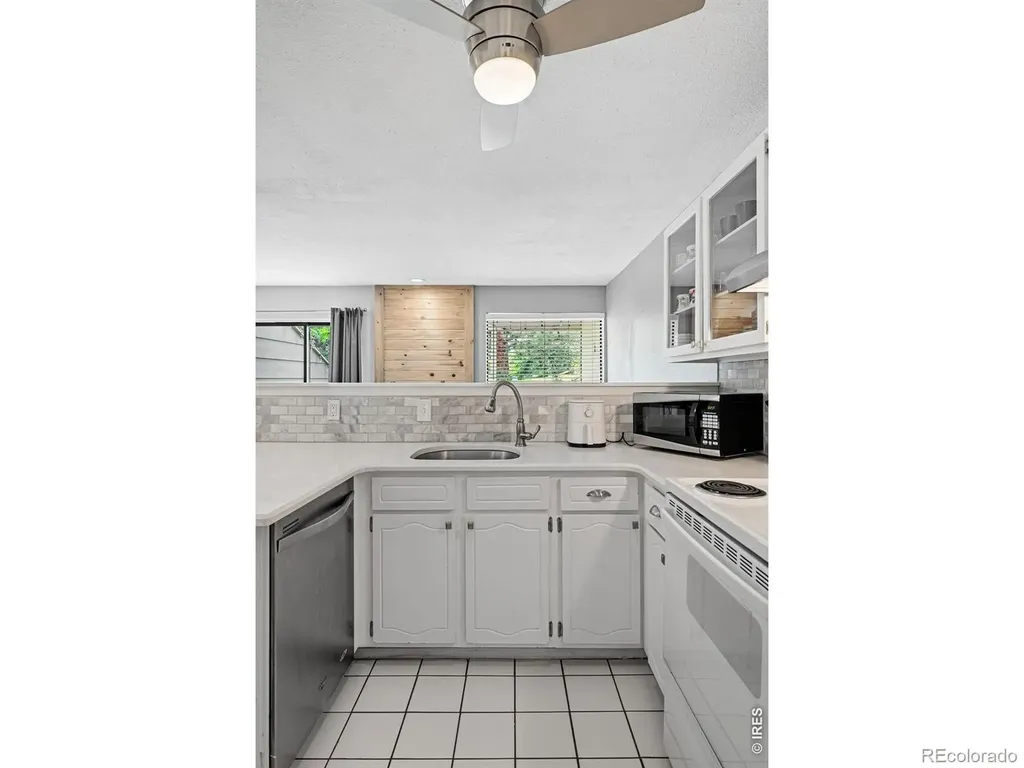 7911 Countryside Drive Niwot CO 80503
