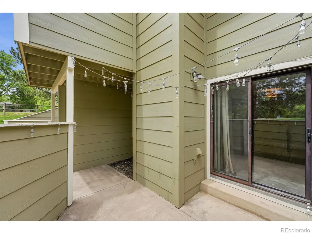 7911 Countryside Drive Niwot CO 80503