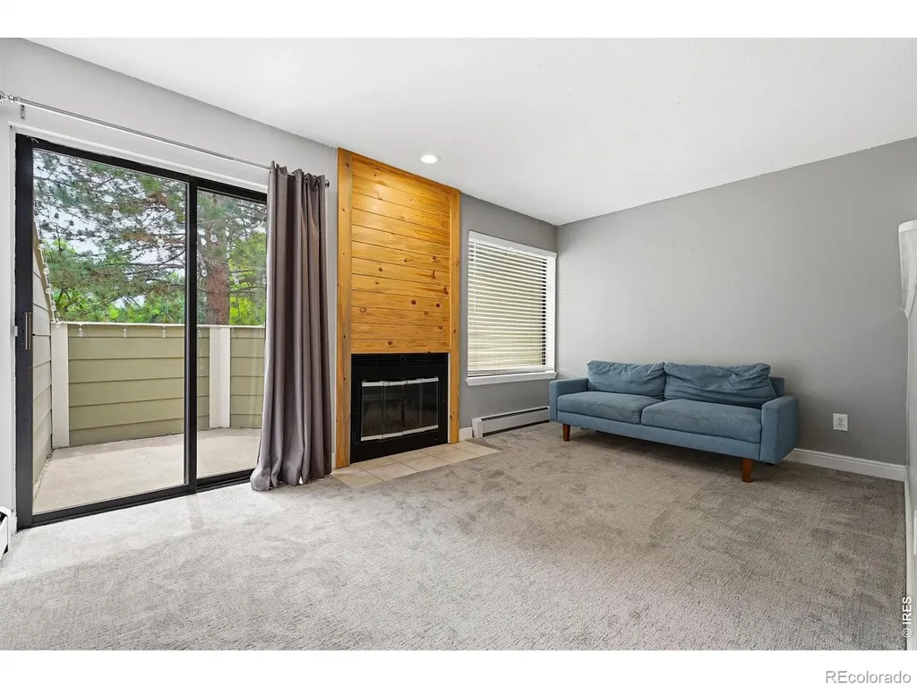7911 Countryside Drive Niwot CO 80503