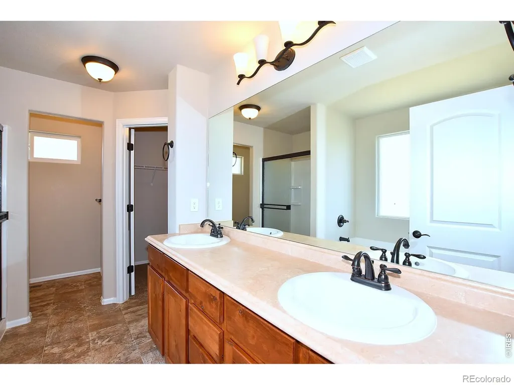2422 Amberlyn Lane Johnstown CO 80534