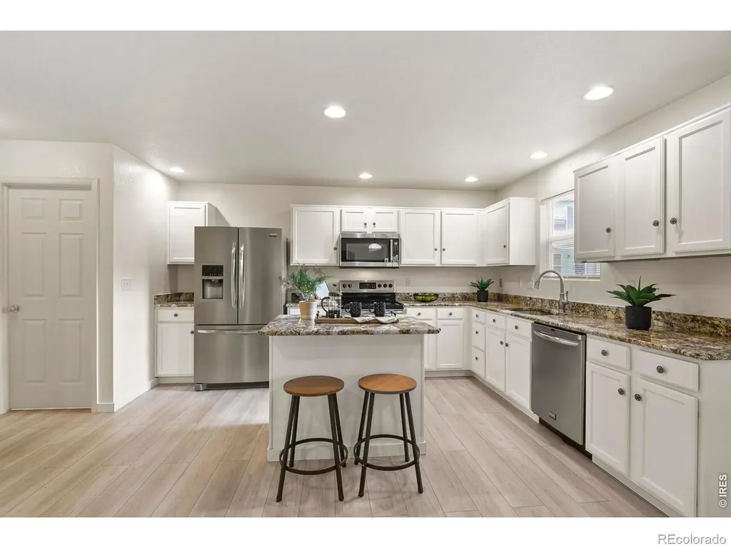 10039 Granby Drive Commerce City CO 80022