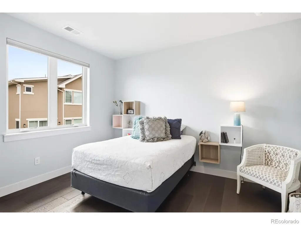 917 Arapahoe Circle Louisville CO 80027