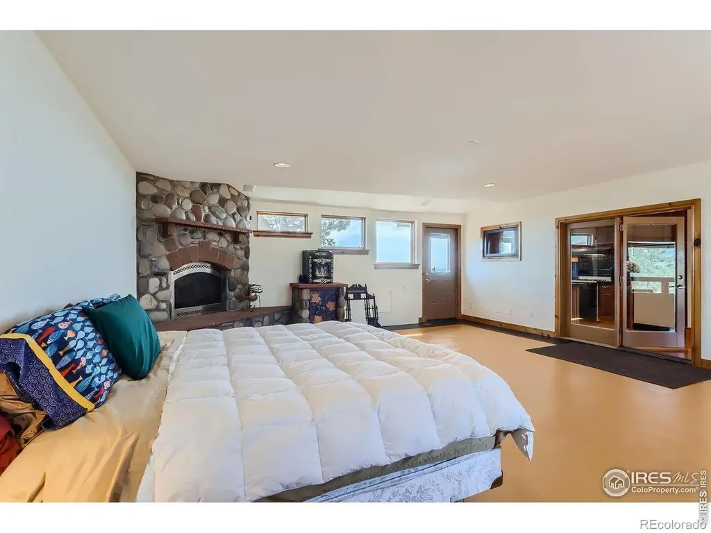 2450 Eagle Ridge Road Longmont CO 80503