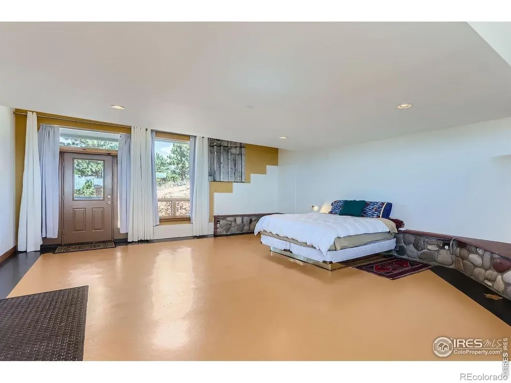 2450 Eagle Ridge Road Longmont CO 80503