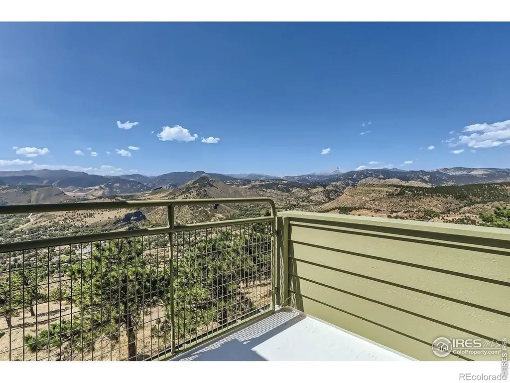 2450 Eagle Ridge Road Longmont CO 80503