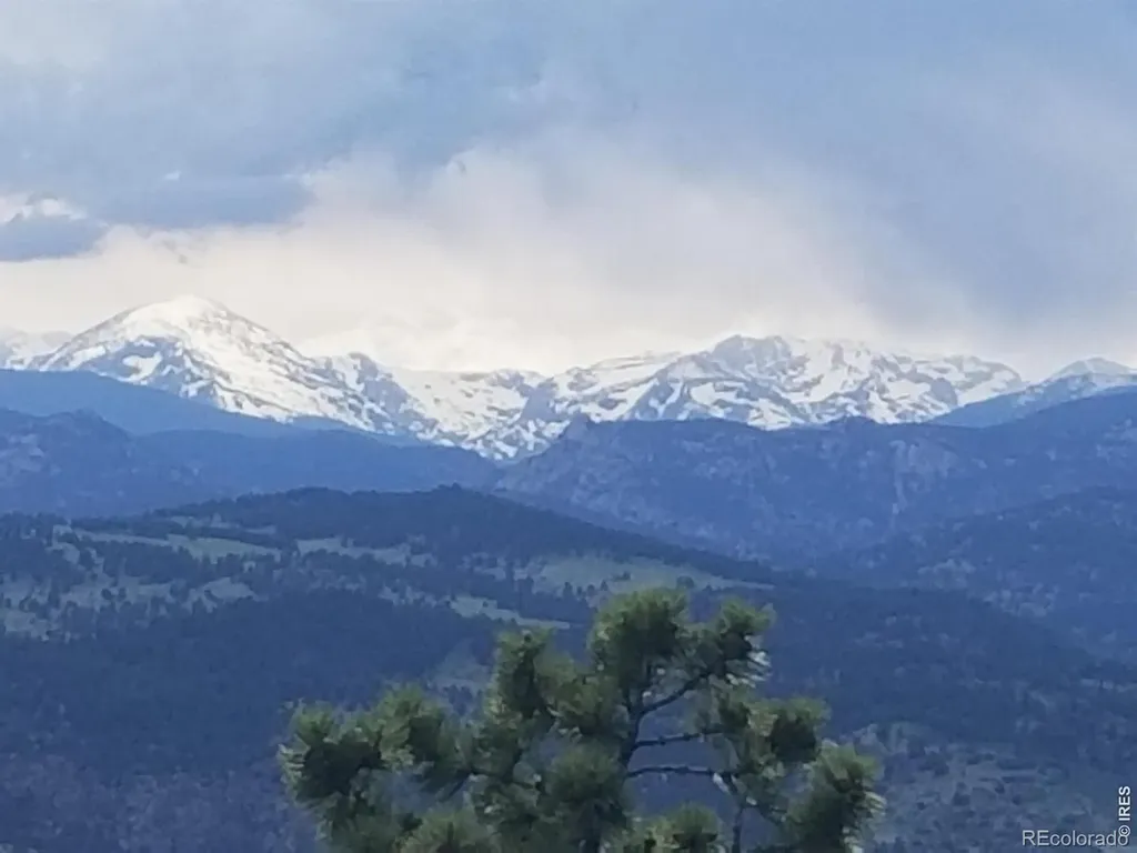 2450 Eagle Ridge Road Longmont CO 80503
