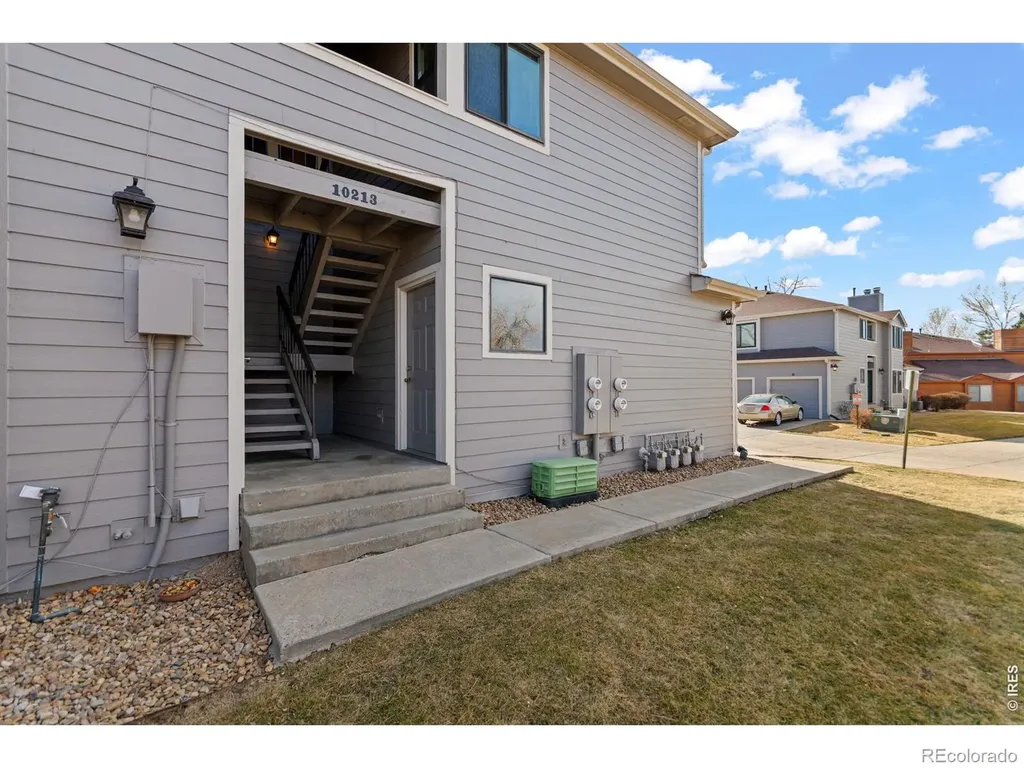 10213 W 80th Drive Arvada CO 80005