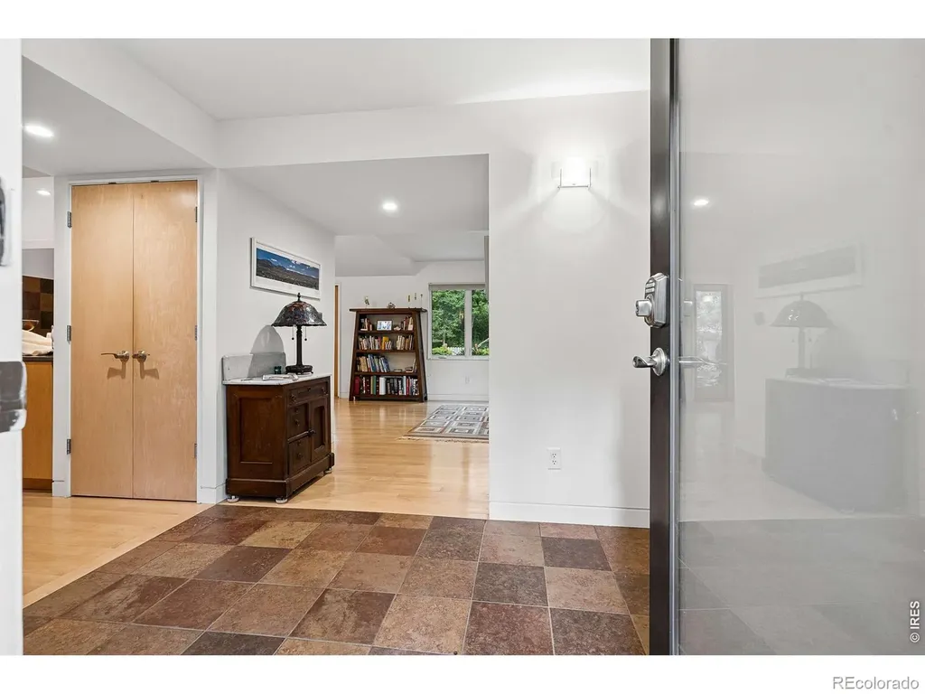 299 Spruce Court Boulder CO 80302
