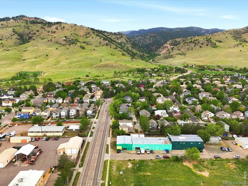 4852 10th Street Boulder CO 80304
