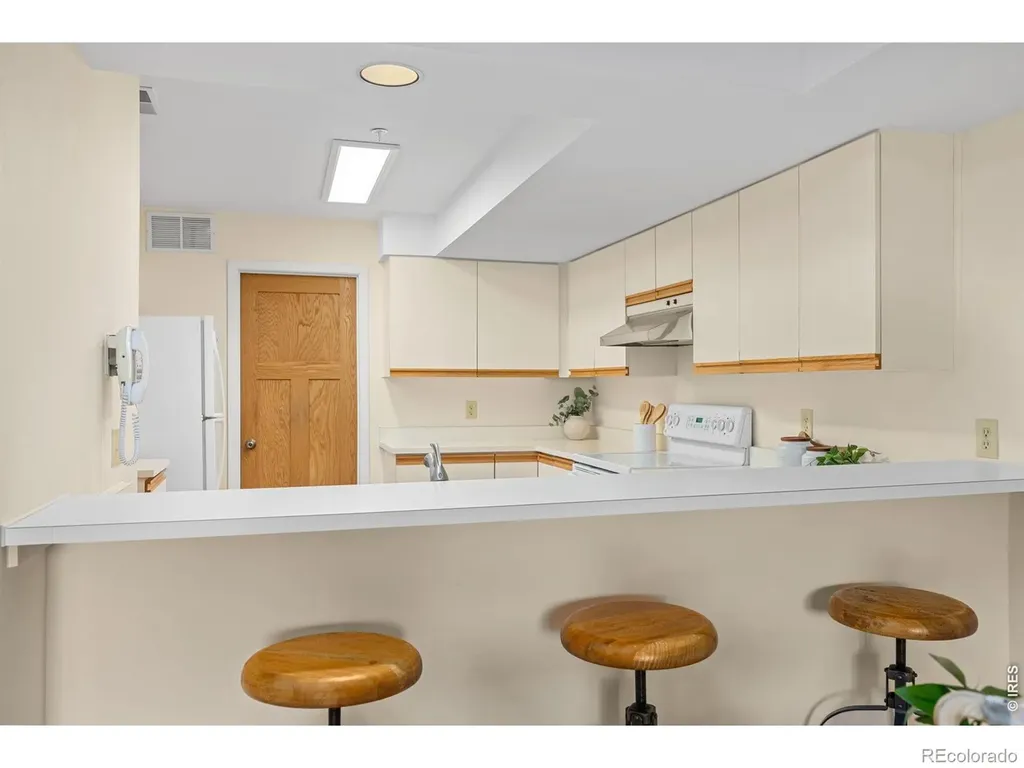 2938 Kalmia Avenue Boulder CO 80301