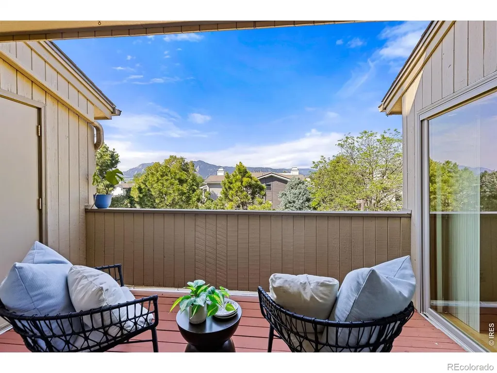 2938 Kalmia Avenue Boulder CO 80301