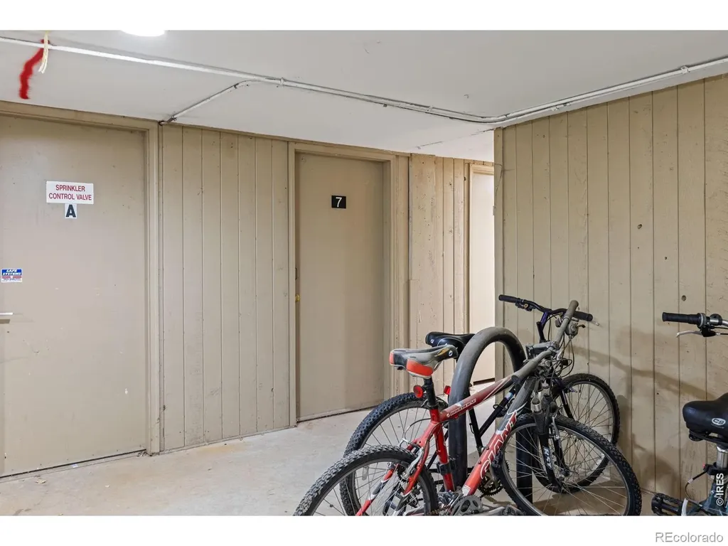 2938 Kalmia Avenue Boulder CO 80301