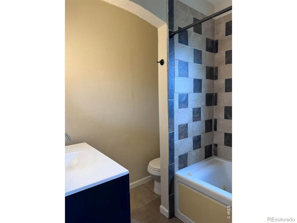 640 Albany Avenue Loveland CO 80537