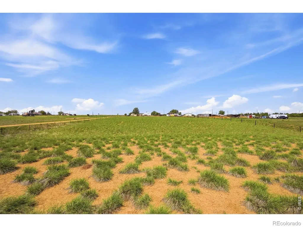4173 York Street Dacono CO 80514