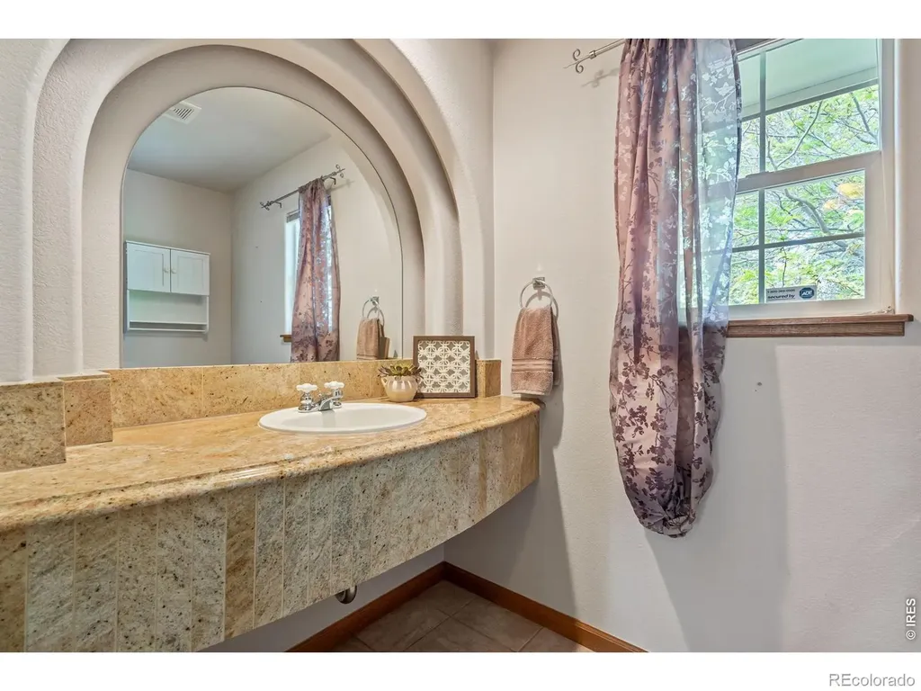 27811 Hopi Trail Loveland CO 80534