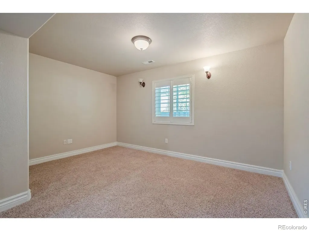 27811 Hopi Trail Loveland CO 80537