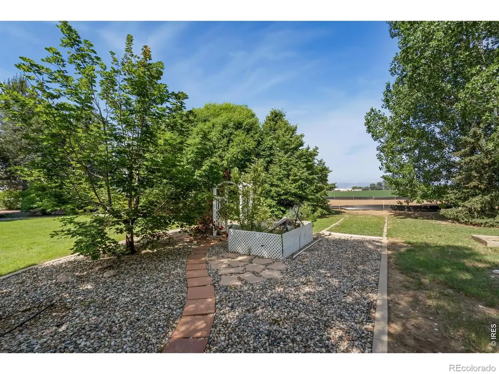 27811 Hopi Trail Loveland CO 80537