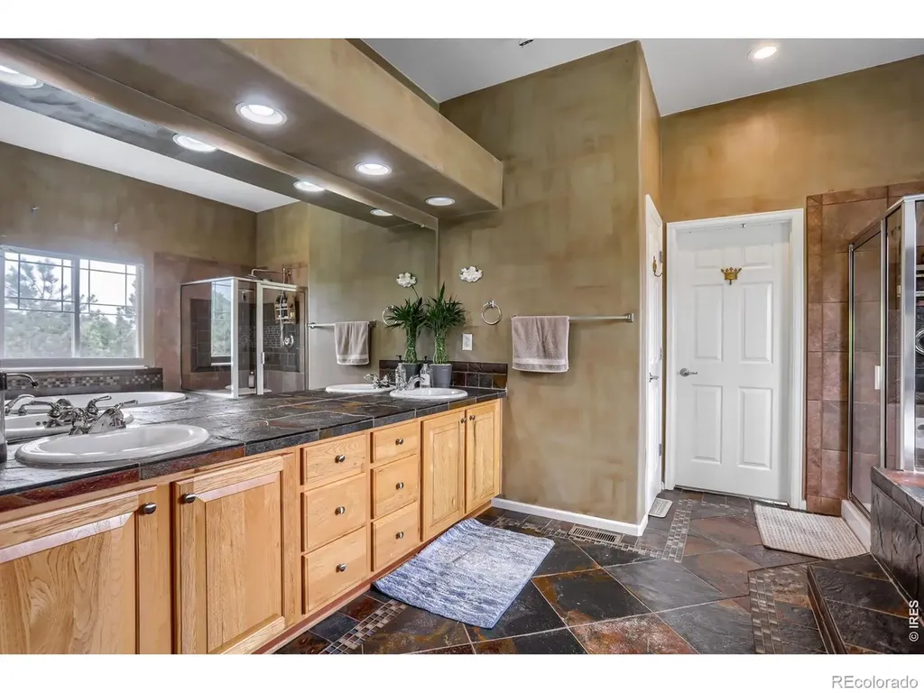 113 Eagle Valley Drive Lyons CO 80540